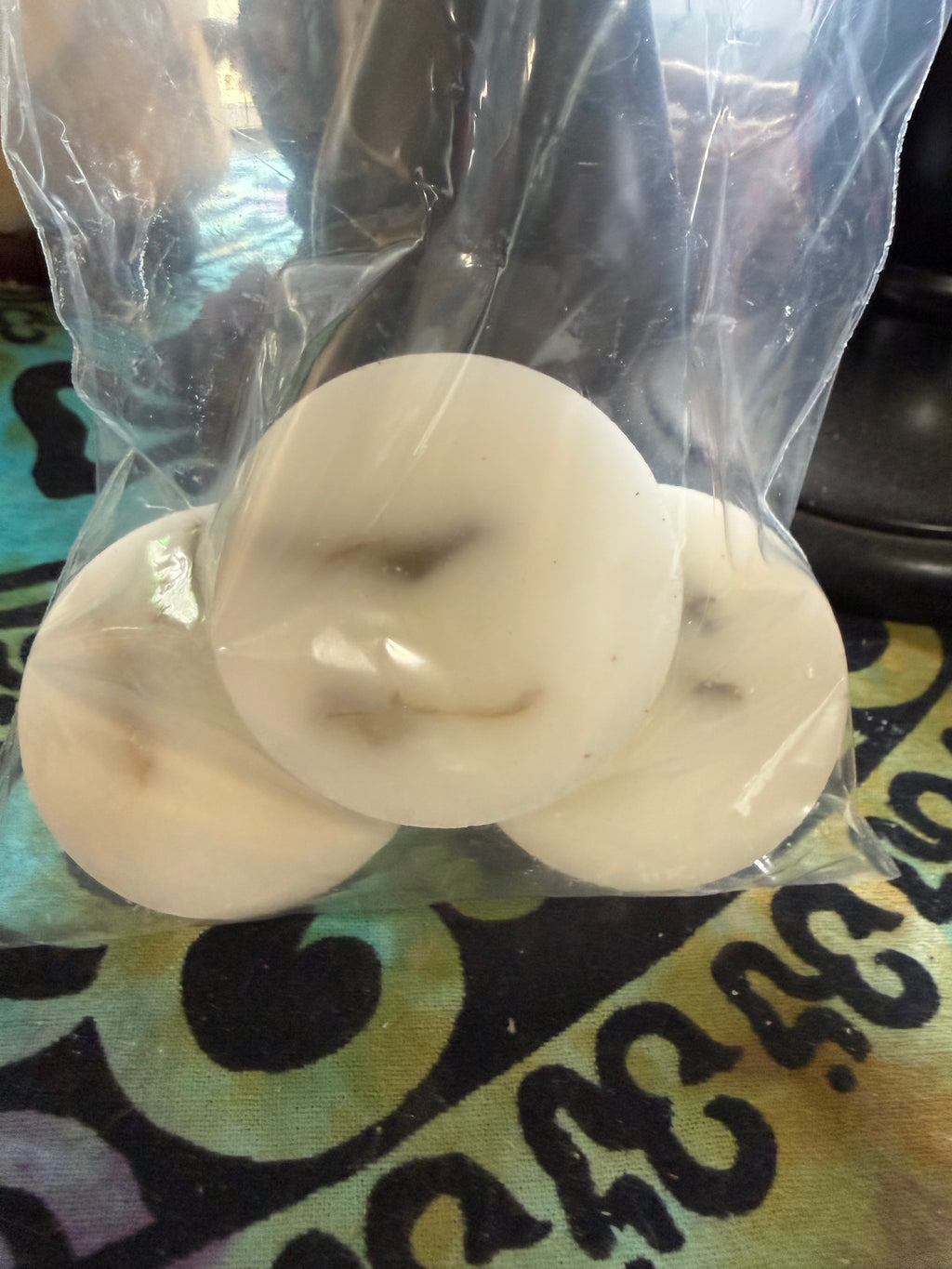 White Protection Wax Melt Bag | Herbs & Crystals